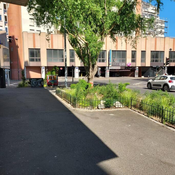2 Lys Orleans Downtown, Free Secure Parking Lejlighed Eksteriør billede